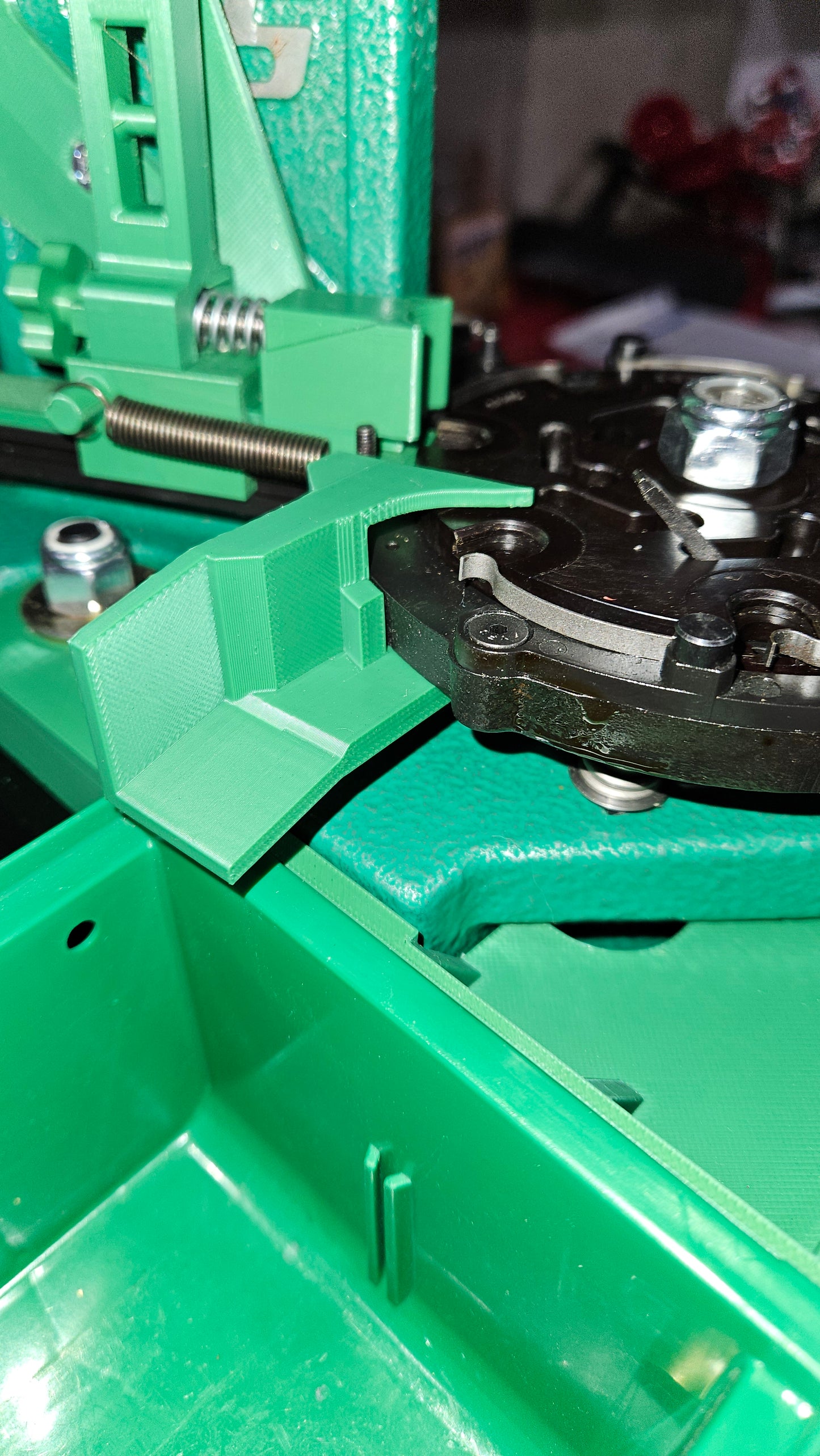 Case Ejector upgrade for the RCBS Prochucker 7